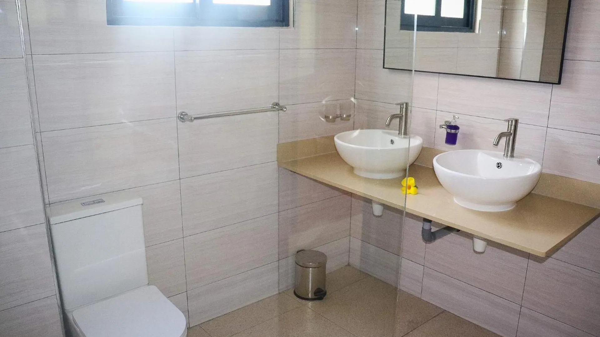 Sren Self Catering Apartment Anse Royale Seychely